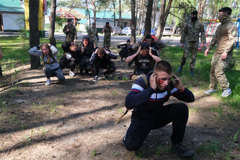 Более ста курских студентов испытали себя в марш-броске с  Росгвардией
