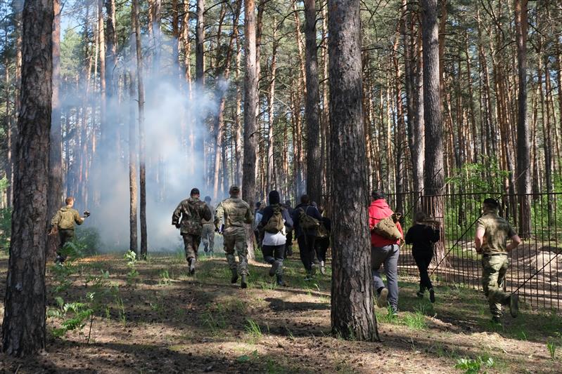 Более ста курских студентов испытали себя в марш-броске с  Росгвардией