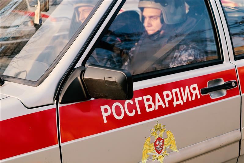 В Ставрополе сотрудники Росгвардии нашли потерявшегося ребенка