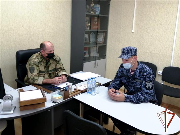 В Зауралье начальник управления Росгвардии провел выездной прием граждан 