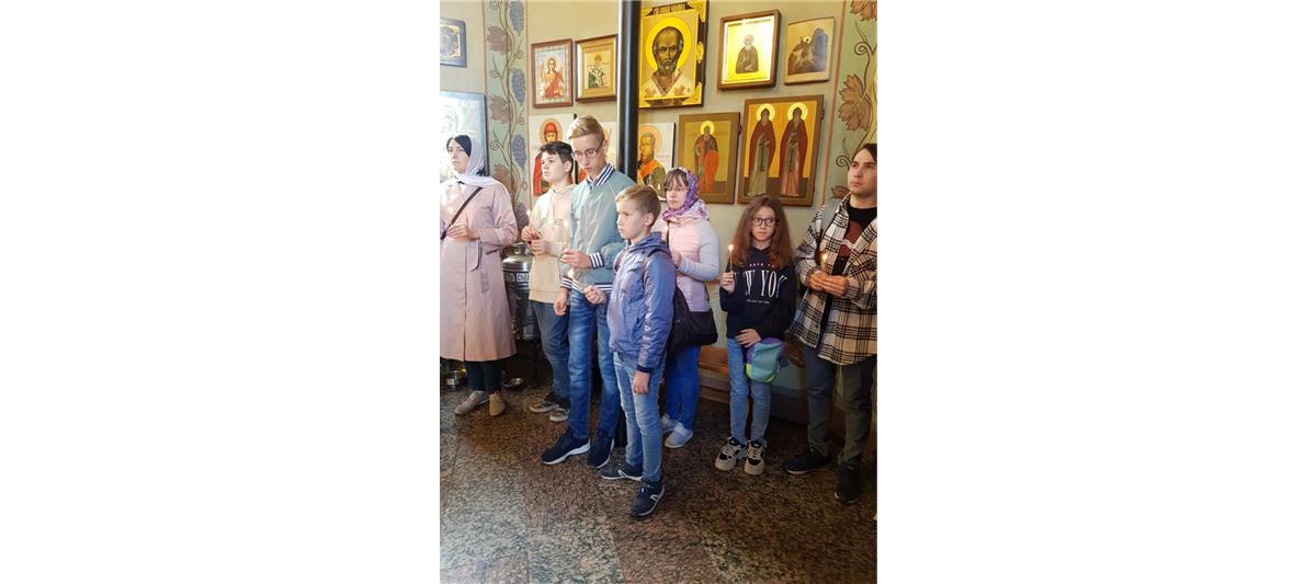 В Санкт-Петербурге дети погибших росгвардейцев поучаствовали в благотворительной акции 