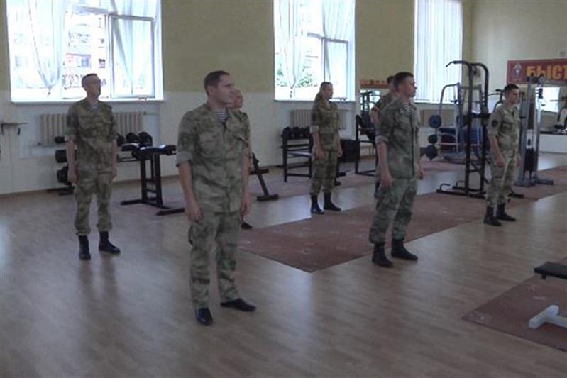 Спортсмен-олимпиец провёл физическую зарядку для военнослужащих управления Южного округа Росгвардии