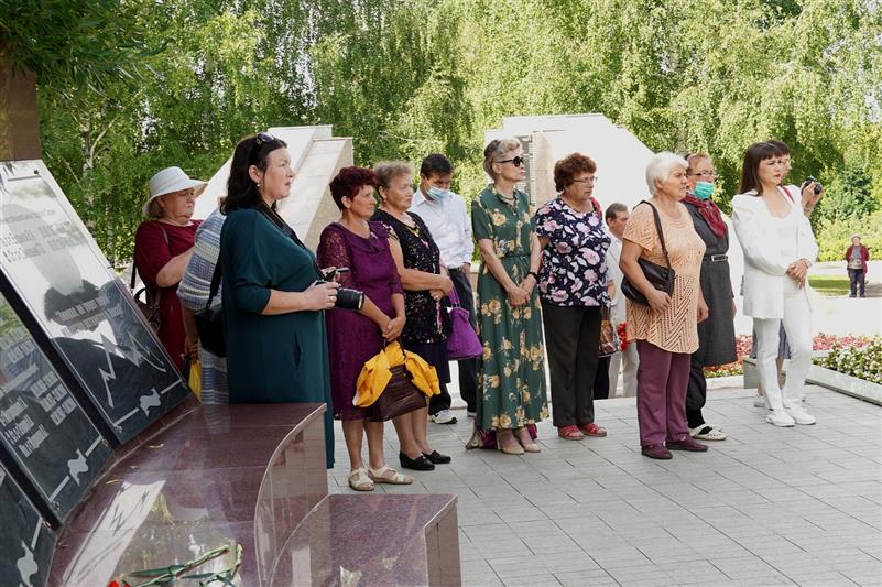 Память погибших воинов 101-й особой бригады оперативного назначения войск правопорядка почтили в Чебоксарах