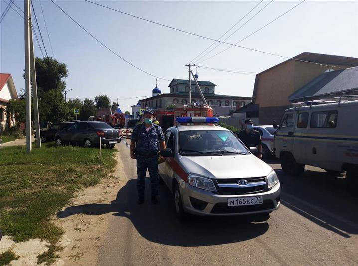 Росгвардейцы оказали помощь в тушении пожара Свято-Никольского кафедрального собора в Димитровграде