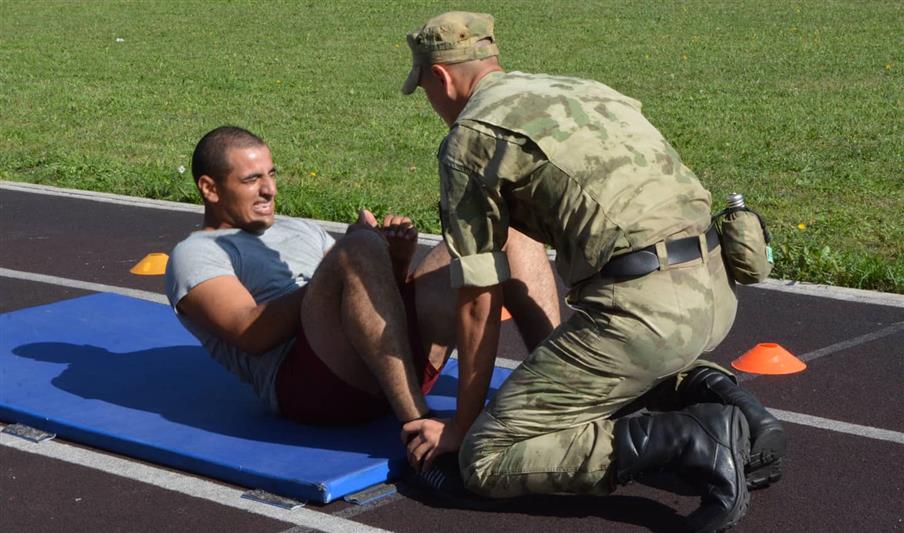 В ДИВИЗИИ ДЗЕРЖИНСКОГО ОТМЕТИЛИ ДЕНЬ ФИЗКУЛЬТУРНИКА