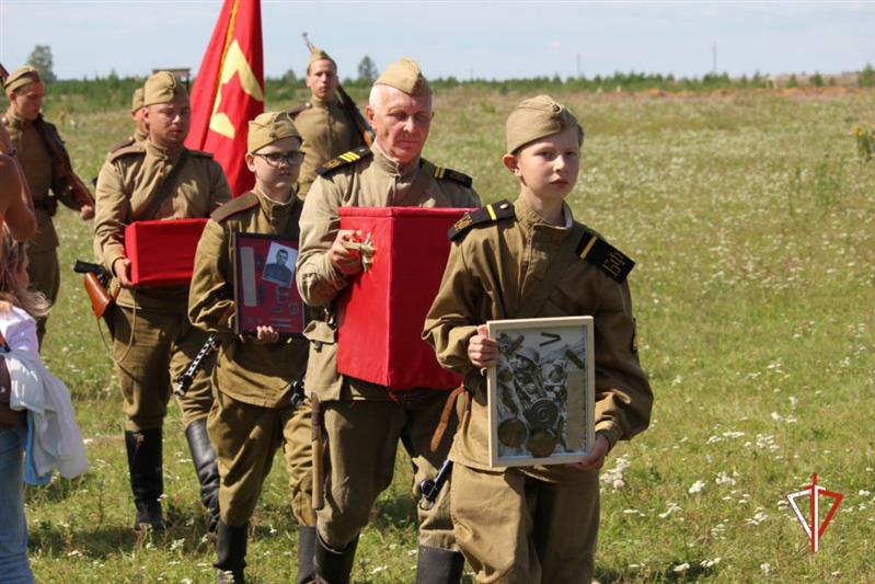 Военнослужащие калиновского соединения Росгвардии приняли участие в акции «На страже памяти»