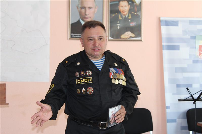 Презентация книги воспоминаний ветерана ОМОН Росгвардии состоялась в Вологде