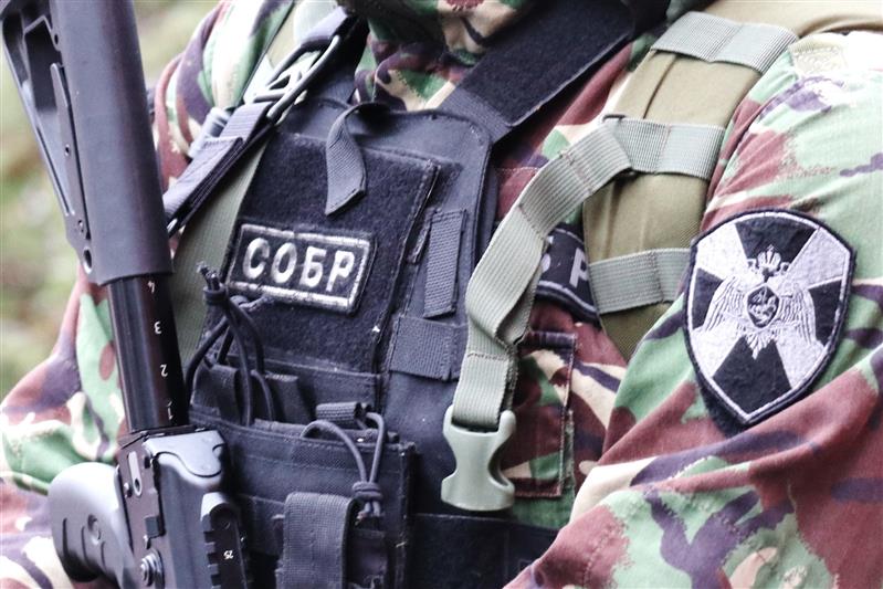 При содействии Росгвардии в Астрахани задержаны подозреваемые в вымогательстве