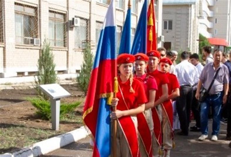На юге России сотрудники и военнослужащие Росгвардии выразили солидарность в борьбе с терроризмом