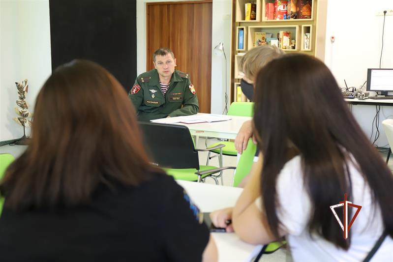 В Уральском округе Росгвардии состоялись мероприятия,  посвященные Дню солидарности в борьбе с терроризмом (видео)