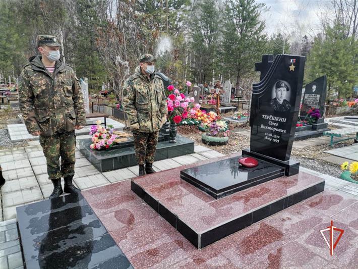 В Уральском округе Росгвардии состоялись мероприятия,  посвященные Дню солидарности в борьбе с терроризмом (видео)