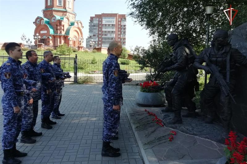 В Сибирском округе Росгвардии проходят мероприятия, посвящённые Дню окончания Второй мировой войны