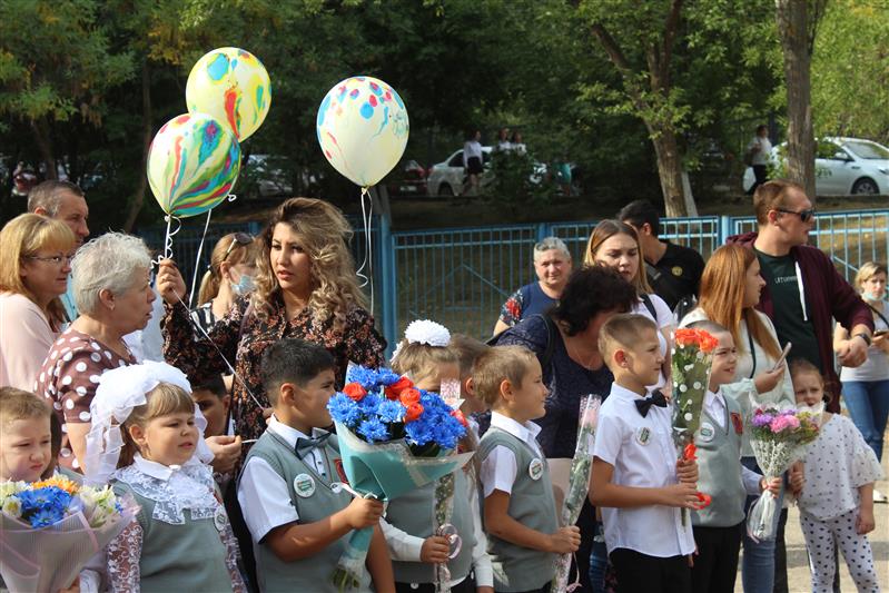 Имя погибшего воина правопорядка присвоено саратовской школе