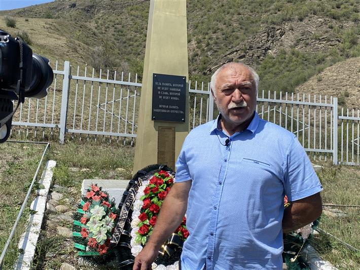 В Чечне открыли мемориальную доску погибшим в годы ВОВ бойцам внутренних войск