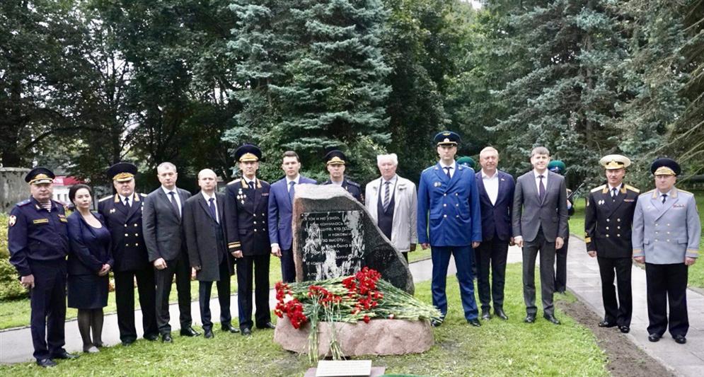 Начальник Управления Росгвардии  по Калининградской области принял участие в заложении первого камня в основание будущего мемориала сотрудникам спецназа России