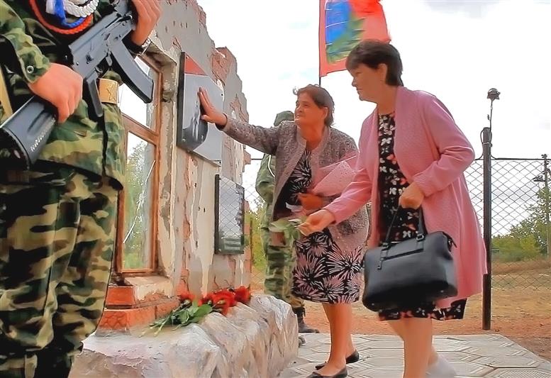Память Героя России Раиса Мустафина увековечили в Оренбуржье (видео)