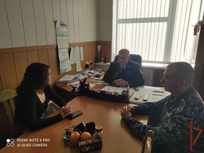 Журналисты Приморья заступили на дежурство с сотрудниками вневедомственной охраны Росгвардии