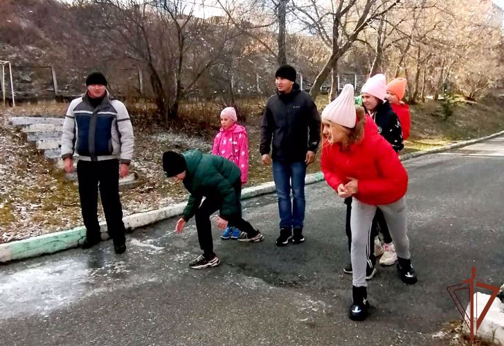 Росгвардейцы организовали  эстафету для воспитанников одного из социальных центров Южного Урала
