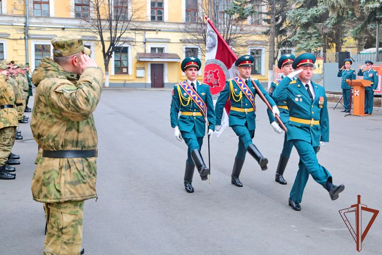 В Санкт-Петербурге батальону охраны и обеспечения  Северо-Западного округа Росгвардии вручено Боевое знамя