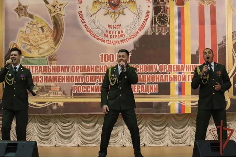 В Москве чествовали военнослужащих Росгвардии по призыву, увольняемых в запас 