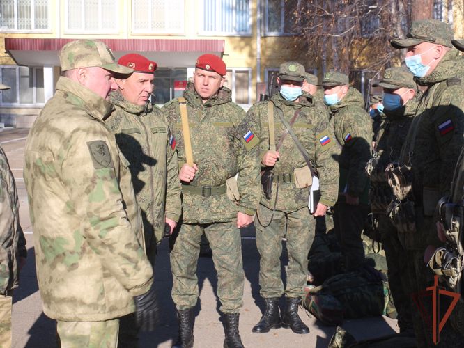 Командующий Сибирским округом Росгвардии проинспектировал подразделения ведомства в Иркутской области
