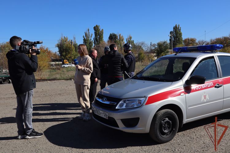 Ставропольские журналисты провели один день во вневедомственной охране Росгвардии