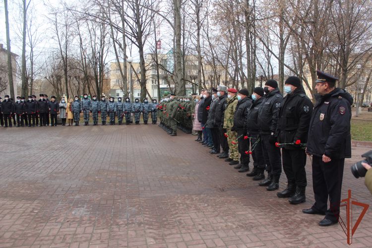 На Вологодчине росгвардейцы приняли участие в мероприятиях, посвященных Дню сотрудника органов внутренних дел