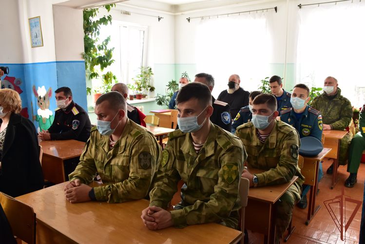 Представители Росгвардии приняли участие в пленарном заседании Международных рождественских чтений в Адыгее