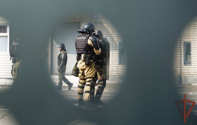 Карельский ОМОН Росгвардии отметил 28-ю годовщину образования