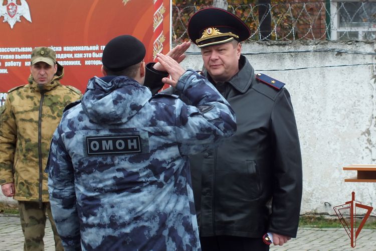 Таганрогский ОМОН отметил свое 28-летие