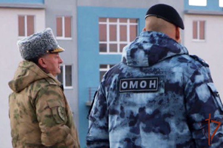 Крымские подразделения Росгвардии проверил командующий Южным округом