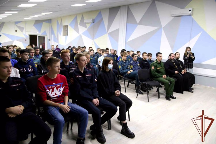Росгвардия примет участие в подготовке воспитанников нового военно-патриотического клуба в Челябинске