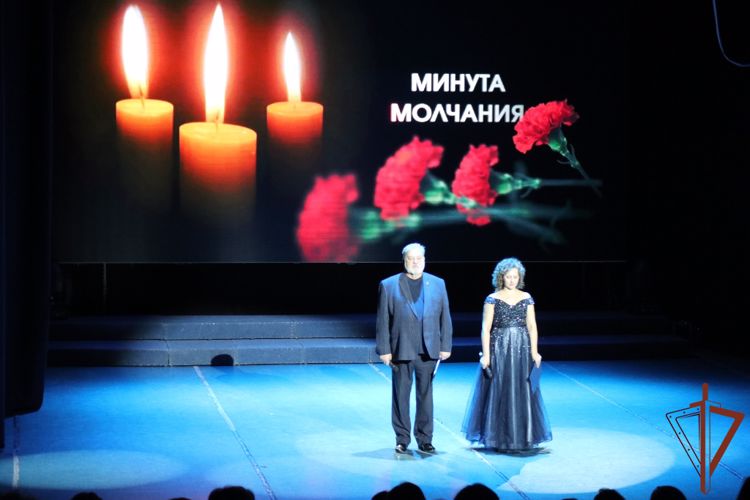 Матерей павших росгвардейцев чествовали в Екатеринбурге (видео)