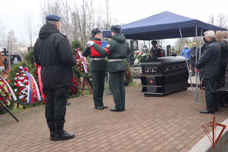 В Санкт-Петербурге простились с погибшим офицером СОБР Росгвардии (Видео) 