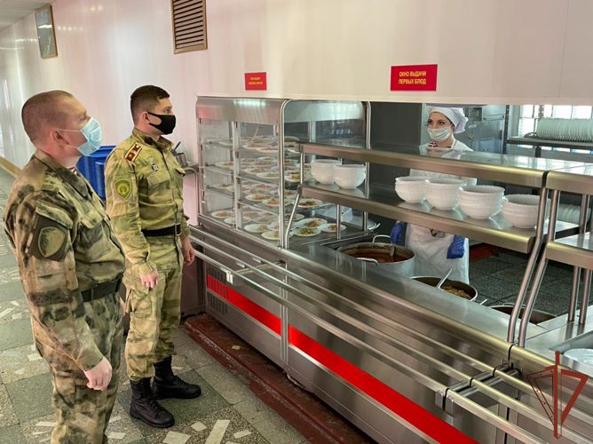 Курсанты Пермского военного института Росгвардии проходят стажировку на Урале