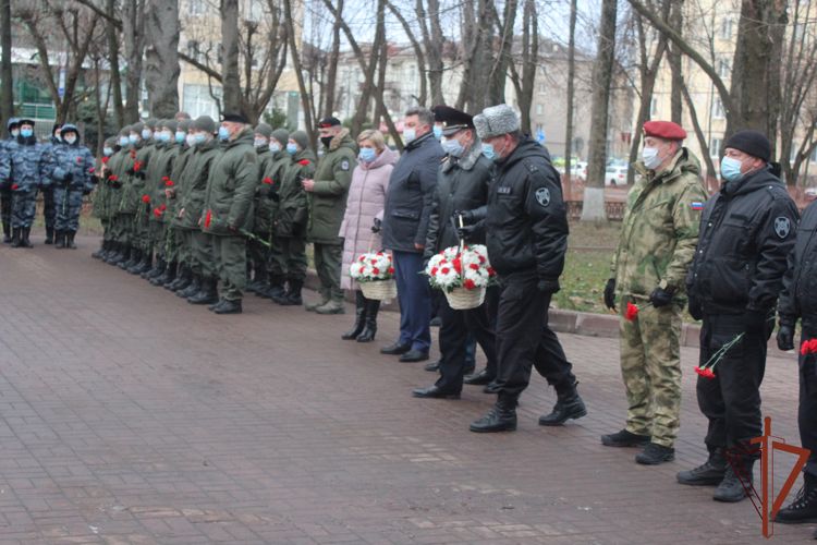 На Вологодчине росгвардейцы приняли участие в мероприятиях, посвященных Дню сотрудника органов внутренних дел