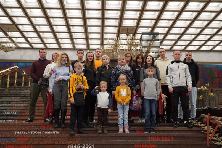В Центральном округе Росгвардии прошли мероприятия в память о погибших правоохранителях