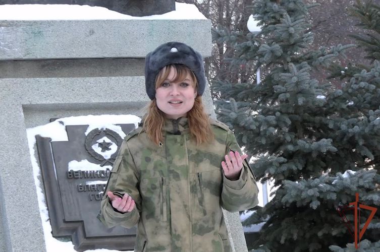 Литературный видеомарафон ко Дню матери провела Росгвардия на Урале (видео)