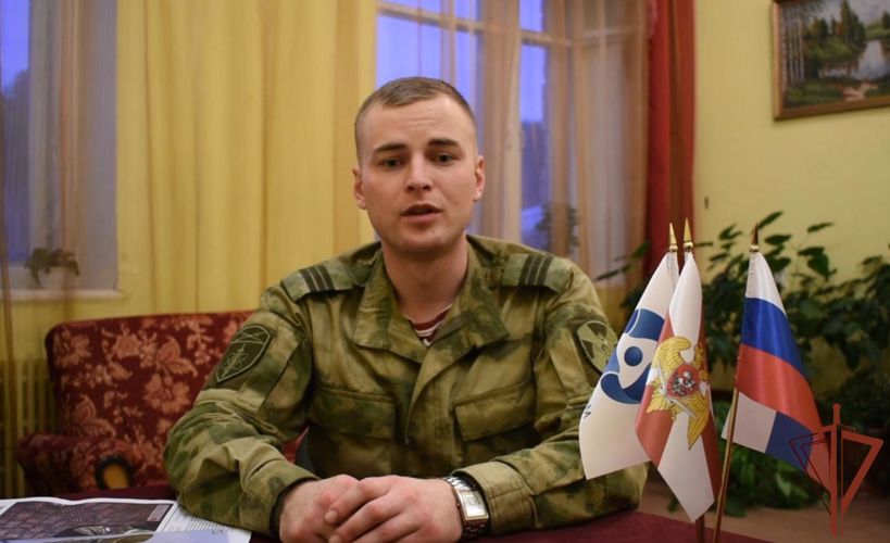 Литературный видеомарафон ко Дню матери провела Росгвардия на Урале (видео)