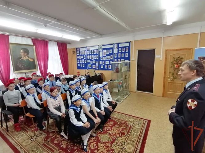 Более 150 «Уроков мужества» провели сотрудники Росгвардии в Подмосковье в 2021 году