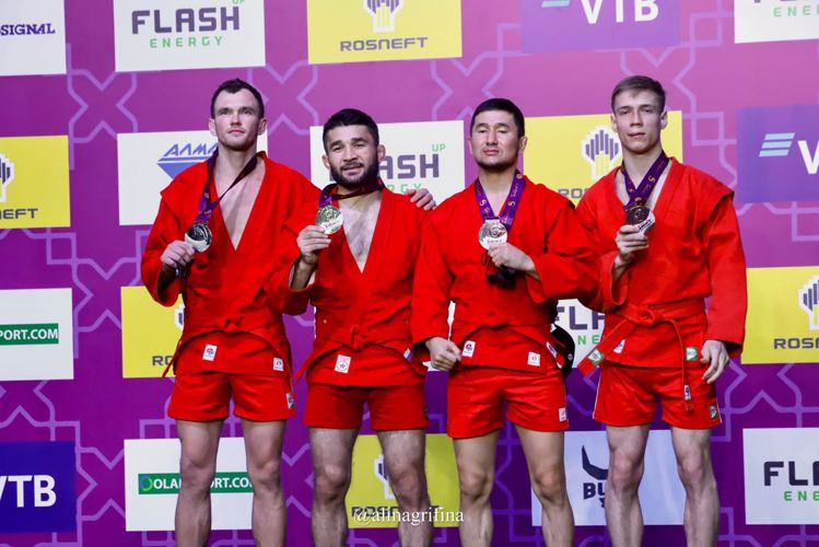 Самбисты из Росгвардии завоевали медали чемпионата мира