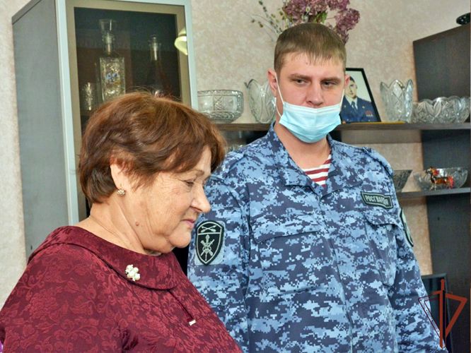 День героев Отечества отметили в Сибирском округе Росгвардии (фото, видео)