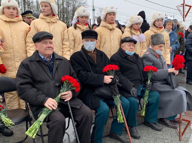 В Твери сотрудники Росгвардии приняли участие в торжественных мероприятиях, посвященных Дню освобождения Калинина