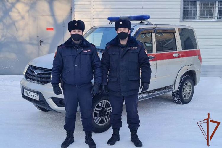 Взявший в заложники женщину с ребёнком злоумышленник задержан росгвардейцами в Хабаровске