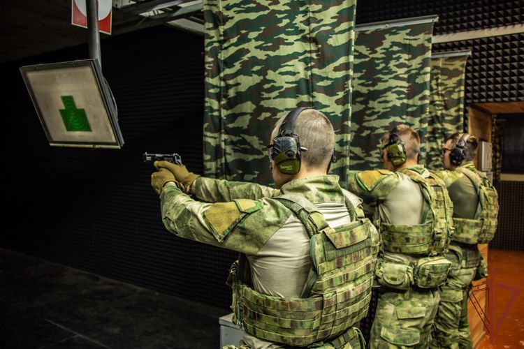 Стрельба в интерактивном тире