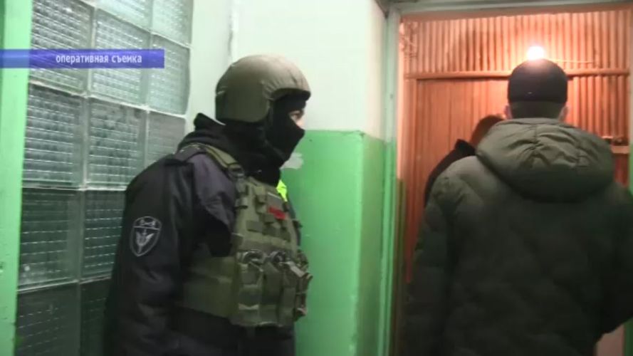 Подозреваемый в мошенничестве задержан при содействии Росгвардии в Саратове