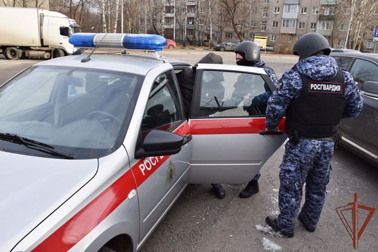 Сотрудники Росгвардии приняли участие в тренировке по защите охраняемого объекта в Подмосковье