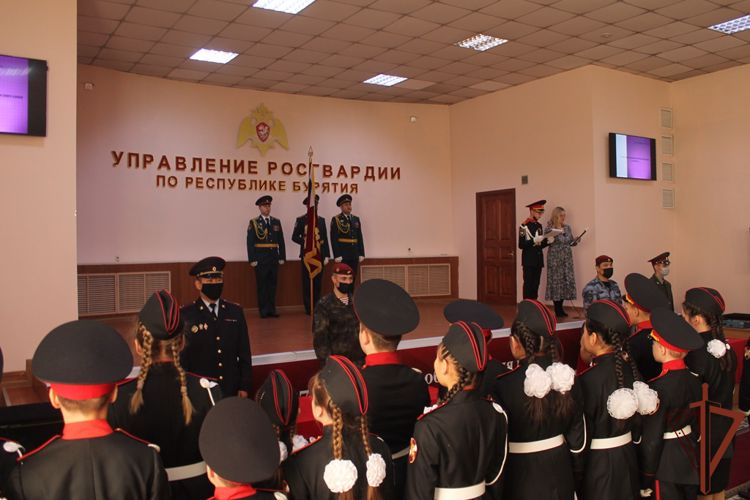 Посвящение учащихся в кадеты Росгвардии прошло  в Бурятии