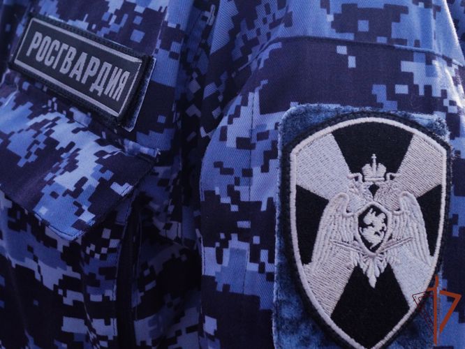 В Нижнем Новгороде росгвардейцы помогли вернуться домой потерявшейся женщине