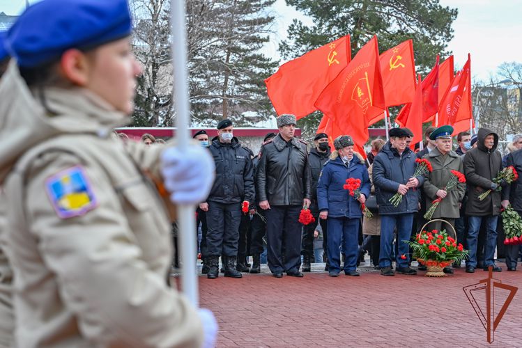 Росгвардейцы приняли участие в памятных мероприятиях, посвященных годовщине освобождения Ставрополя от немецко-фашистских захватчиков